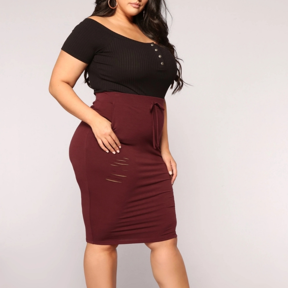 NWT Fashion Nova Casual Lover Skirt - Burgundy
